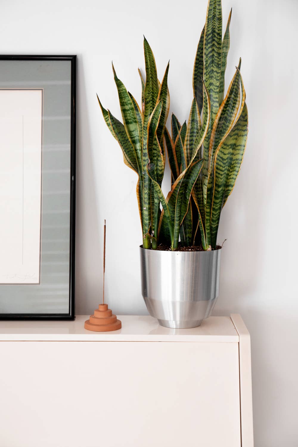 Ceramic Meso Incense Holder