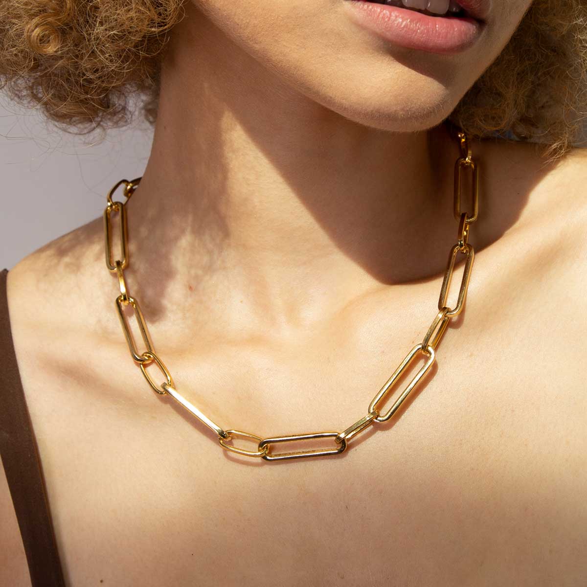 Minimal Curb Paperclip Chain Gold Necklace