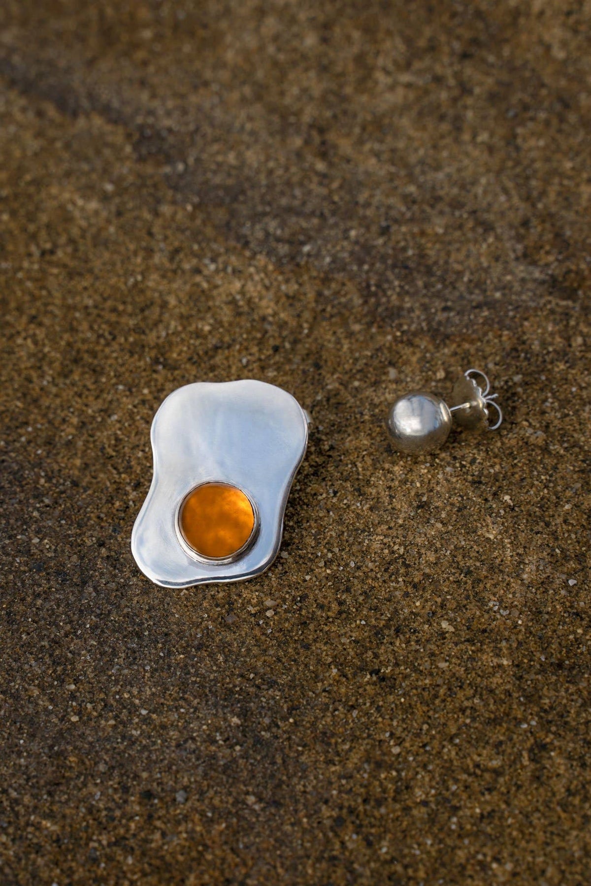 Sample Sale - Oeuf Earrings