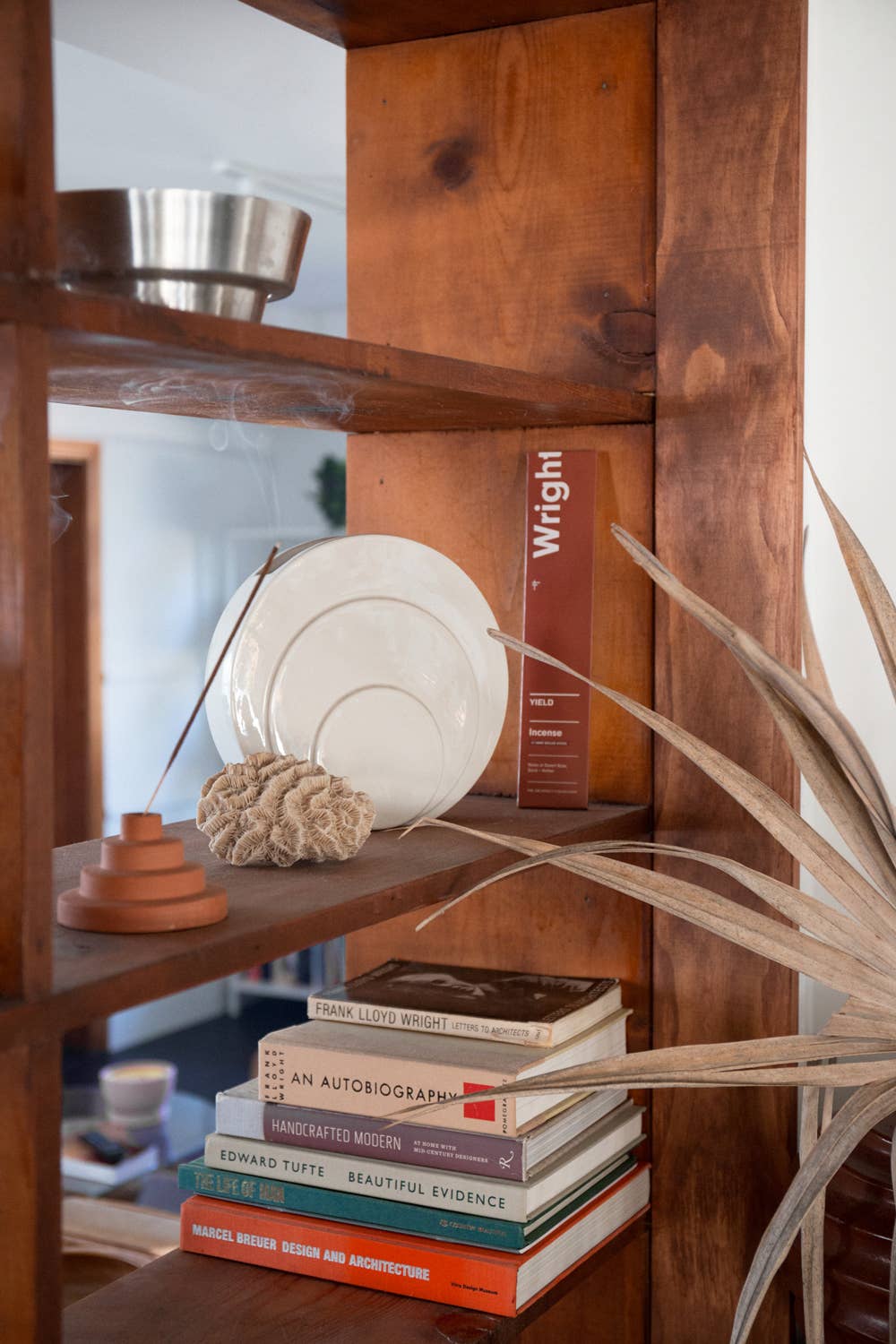 Ceramic Meso Incense Holder